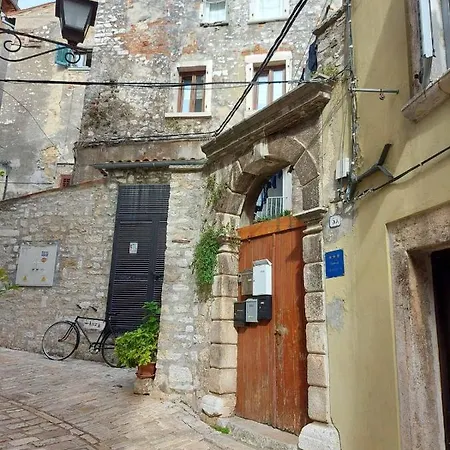 Old Apartment Rovinj
